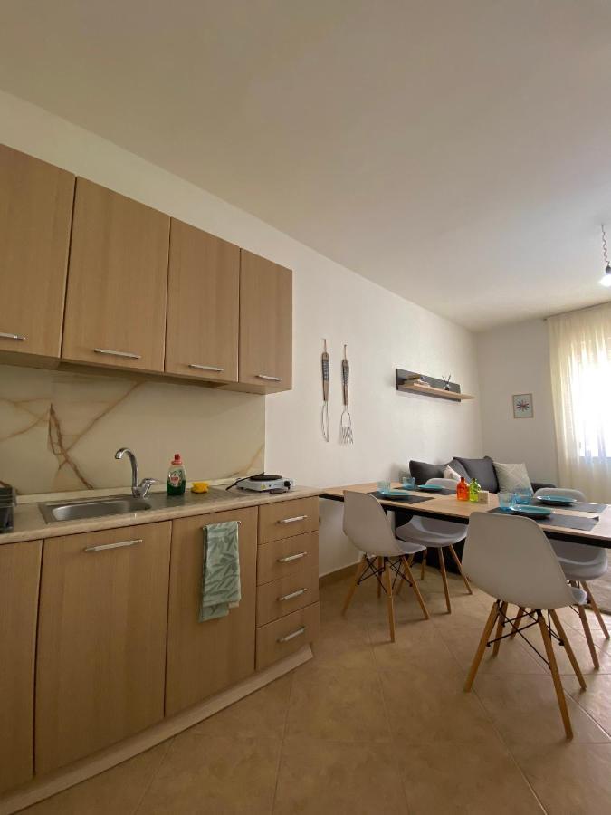 Seaside Apartment Durrës Exteriör bild